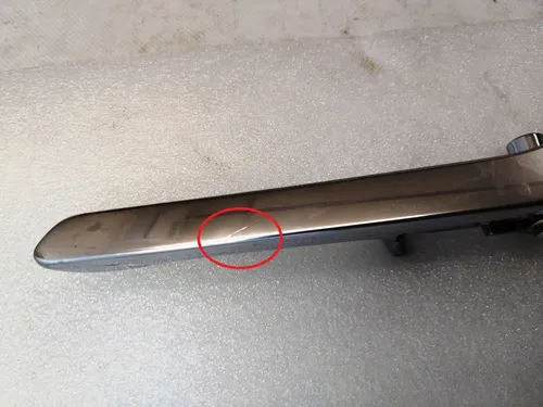 Poignée de porte avant arrière gauche CHROME avec dommages Tesla Model 3 1081831