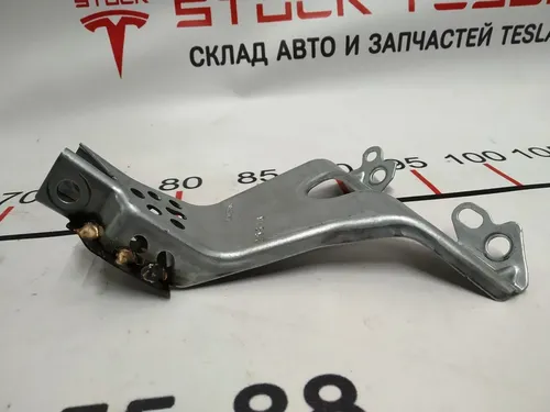 Skærmbeslag højre Tesla Model 3, Model Y 1100562-00-E