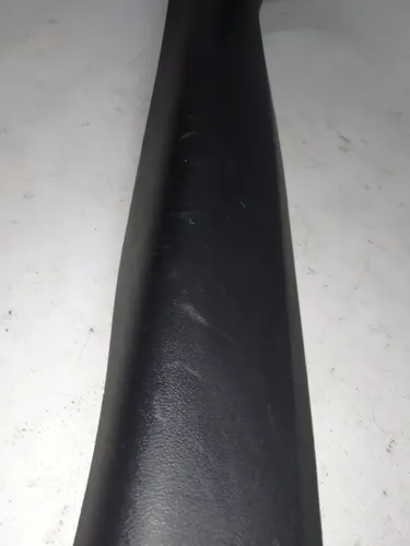 De frente para o limiar da frente direita com danos Tesla modelo 3 1086293-00-H