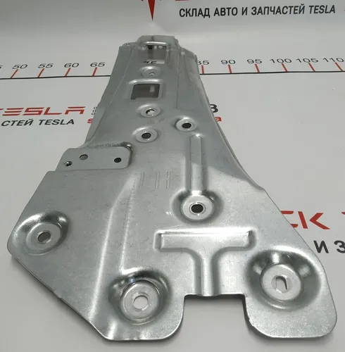 10 Plattenbefestigungsstrebe C rechts Tesla Model X 1086806-00-A