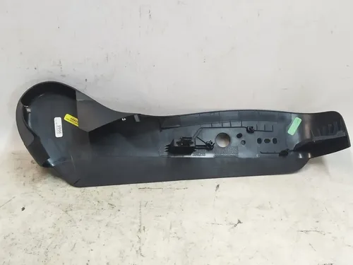 装饰驾驶员座椅左下方（损坏）Tesla model 3, model Y 1088964-00-G