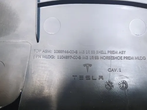 Cubierta de almohadilla trasera de asiento de 1ra fila con daño Tesla modelo 3, modelo Y 1088966-00-B