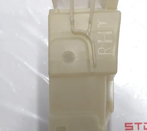 13 Кронштейн накладка воздуховода правий Tesla Model X 1089759-00-B