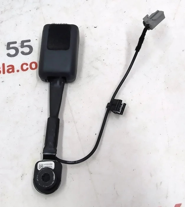 Přezka bezpečnostního pásu 1. řada ČERNÁ Tesla Model 3, Model Y 1090323-01-D