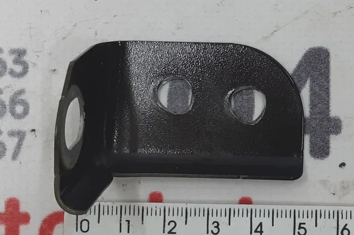 6 전면 왼쪽 상단 테슬라 모델 3, 모델 3 1 월 2024 1090865-S0의 괄호 장착 브래킷