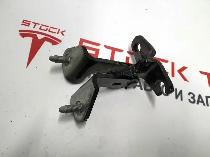 ドアヒンジ、リア左上PBSBTeslaモデル311091333-00-F