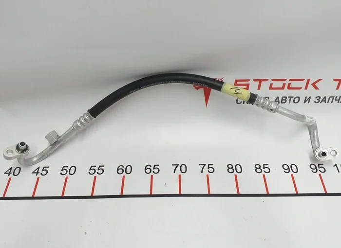 10 特斯拉 Model 3 A/C 排气管 1092158-00-F