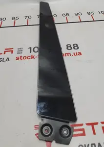 13 Afdækning til søjle B, yderst til højre (glas) Tesla model X 1092312-98-F
