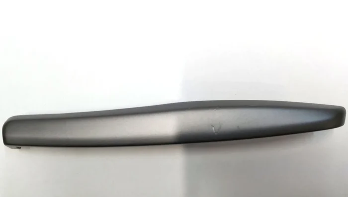 몰딩 GRAPHITE C필러 라이닝 하단 좌측 손상 테슬라 모델 S REST 1051768-S2-F