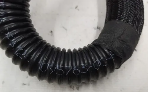 18 Патрубок охлаждения пентхауса впускной в сборе Tesla Model 3, Model Y 1095763-00-G