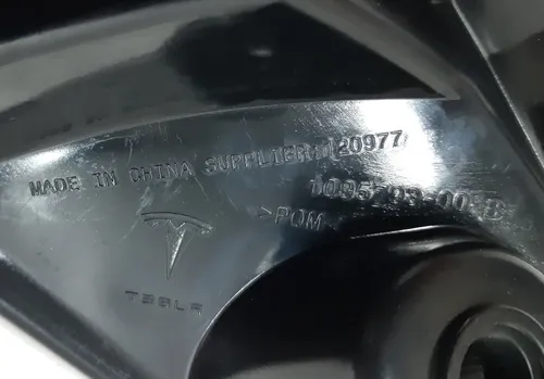 Vedení levého předního nárazníku (botka) NOVÝ Tesla model X 1095793-00-B