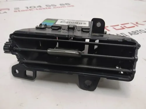 Panneau central conduit d'air passager droit Tesla modèle X S REST 1096880-00-B