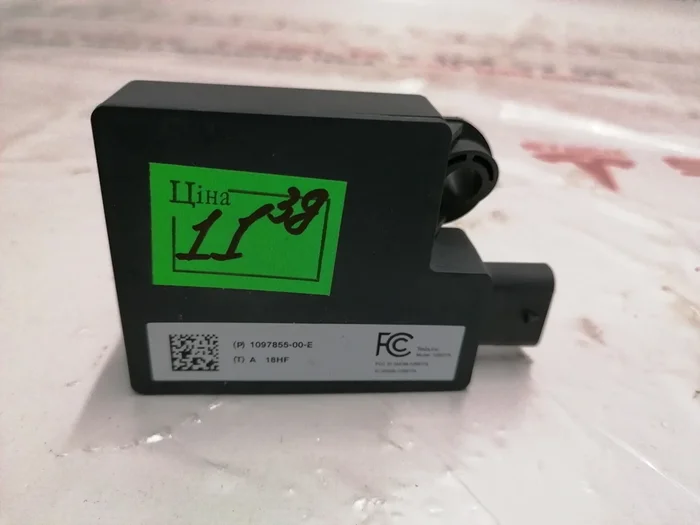 7 Блок Bluetooth Tesla model 3 1097855-00-H