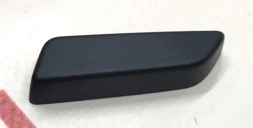 3 Tlačítko pro nastavení polohy spodní části sedadla řidiče Tesla Model 3, Model Y 1098840-00-D