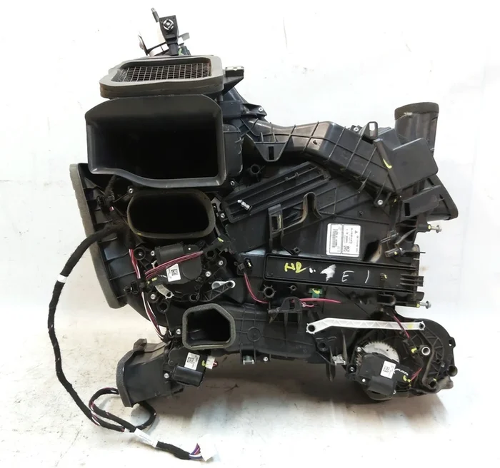 Aquecedor interno sem elemento de aquecimento Tesla Modelo 3 1099999-00-I