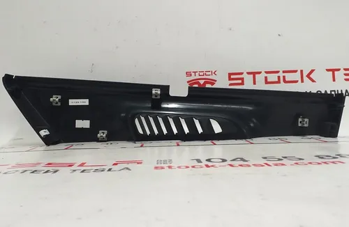 20 トリム装飾シートベース 1列目内側右 右 テスラ モデルX 1061629-00-B