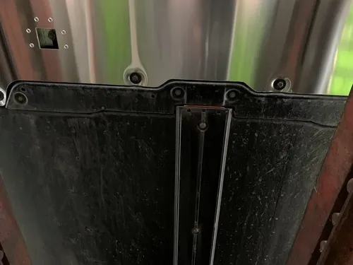 Bodembescherming voor aluminium 2mm Tesla model 3 1104312-00-B