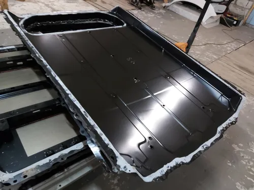Bovenste batterijklep Tesla model 3 1104428-00-T