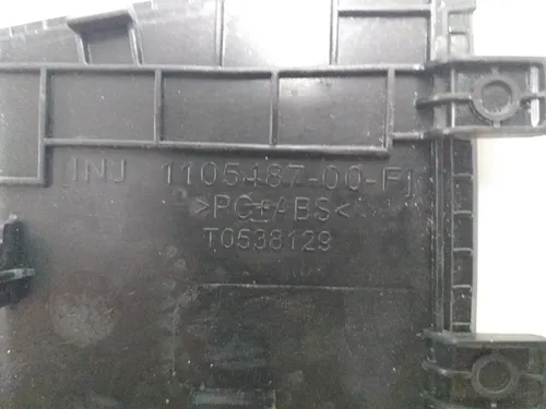 Cubierta de la carcasa del soporte de montaje de la pantalla Tesla Model 3 1105487-00-F