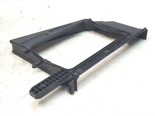 Sání vzduchu klimatizace (vnitřní topení) VSTUP vstupní potrubí spodní kryt uhlíkového filtru Tesla Model X 1116133