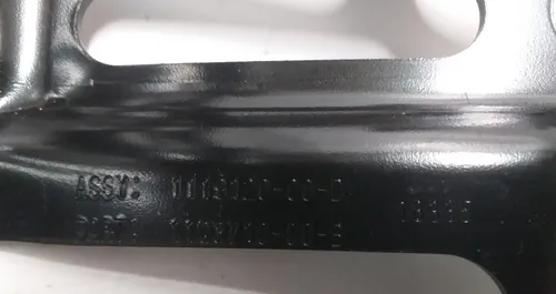 2 Batterimonteringsbeslag RWD AWD Tesla model 3 1119120-00-D