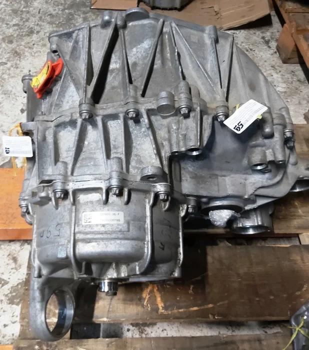 Мотор передний без инвертора,теплообменника,маслянных фильтр,насоса, штуцеров,сайлентблоков Tesla model 3, model Y 1120960-00-F