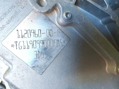 1 Мотор передній у зборі з пошкодженням Tesla model 3 1120960-00-F