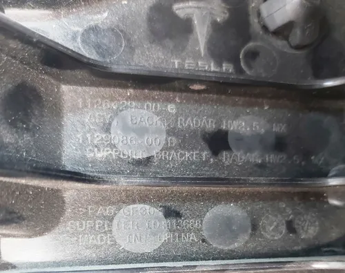 Кронштейн радара автопілота АП2.5 Tesla model X 1128429-00-D