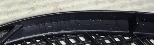 1 Rivestimento decorativo per altoparlante porta posteriore sinistra Tesla modello 3 1090413-01-L