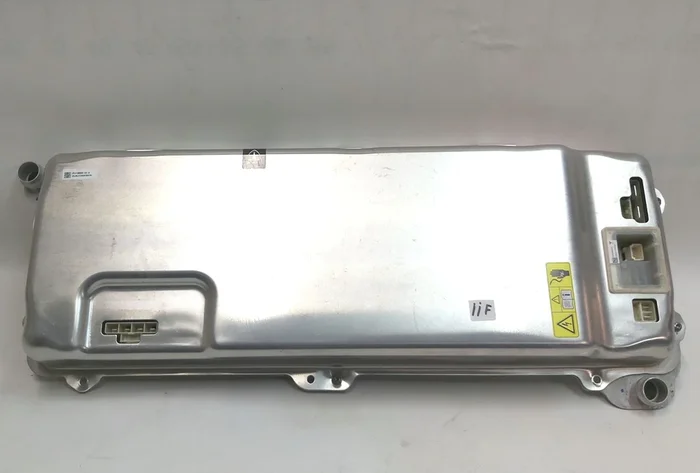 エネルギーコンバーター (コンバーター) PCS、32A、1PH テスラモデル 3 1135558-01-D