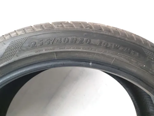 Däck 255/40R20 101W XL GOODYEAR ALL SEASON data08/20 (4,60mm) modell Y 1188255-00-A