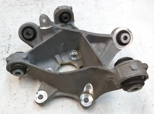 Кулак задний левый (цапфа) Tesla Model Y 1188411-00-F