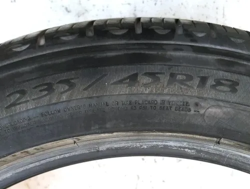 轮胎 235/45R18 98W EXTRA LOAD MICHELIN PRIMACY MXM4 T0 (3.70mm) damagedTesla model 3 1234215-00-A
