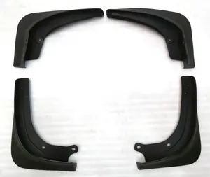 テスラ モデル 3 12.01 のマッド フラップのセット。 M3AE