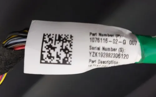 驾驶员座椅 PREM PUR BLK 不带安全带预紧器、调节装置 Tesla 型号 3 7654322-01-B
