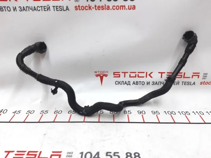 12 Kølesystemslange (plastik) Tesla model X 1472610-00-C