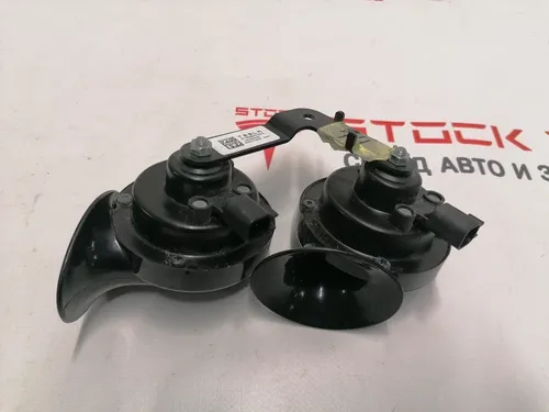 7 Klaxon (horn) (høj tone) og horn (horn) (lav tone) komplet med Tesla Model 3 mount 1486943-00-A
