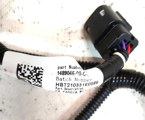Cableado de parachoques trasero (6 sensores de estacionamiento) Tesla modelo Y 1489046-00-C