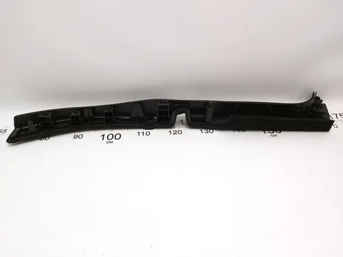 트림이 박리된 오른쪽 트렁크 바닥 브래킷 Tesla Model Y 1492955-00-C