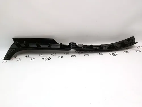 트림이 박리된 오른쪽 트렁크 바닥 브래킷 Tesla Model Y 1492955-00-C