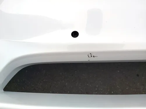 Zderzak przedni PPSW z uszkodzeniem Tesla model Y 1493736-S3-A