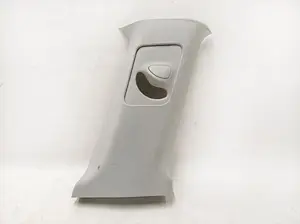 Acabamento do pilar B superior direito com danos Tesla Model Y 1494607-85-A