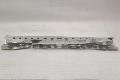 Wzmacniacz górnego panelu przedniego Tesla Model Y 1495093-00-B