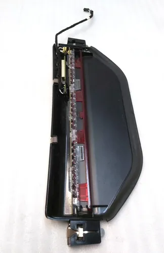 Stop signaal van het rompdeksel Tesla-model Y 1495819-00-F