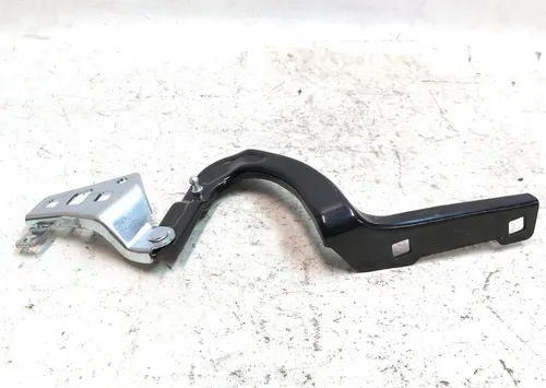 Петля кріплення капота ліва Tesla Model Y 1496267-00-C