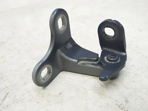 Петля дверей передньої лівої верхня нижня PMNG Tesla Model Y 1497492-00-E