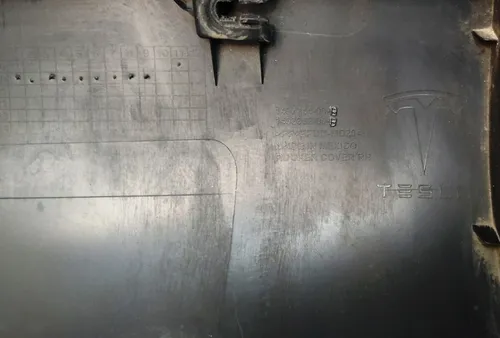 MODEL Y, ROCKER COVER RH, ASY Tesla model Y 1497744-00-B