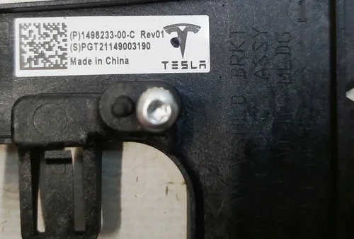 Držák pro montáž kamery TRIPLE se snímačem teploty čelního skla (smontovaný) Tesla model Y 1498233-00-C