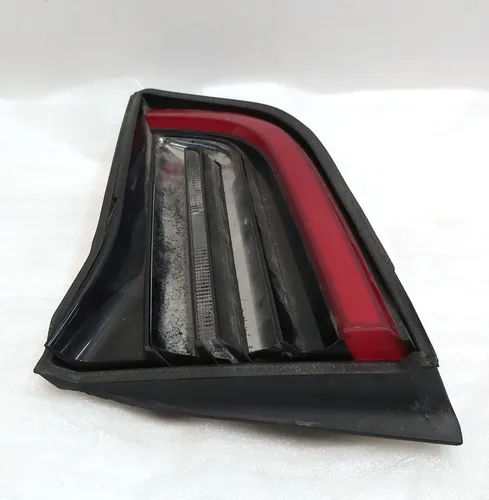 Licht der rechten Seite Global 4 Pin Tesla Modell 3, Modell Y 1502089-00 -00-B