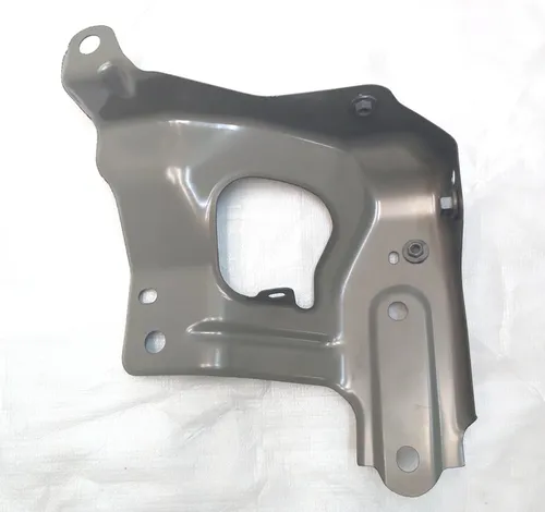 Кронштейн правого крила лонжерона Tesla model Y 1487492-S0-A 1504590-S0-A